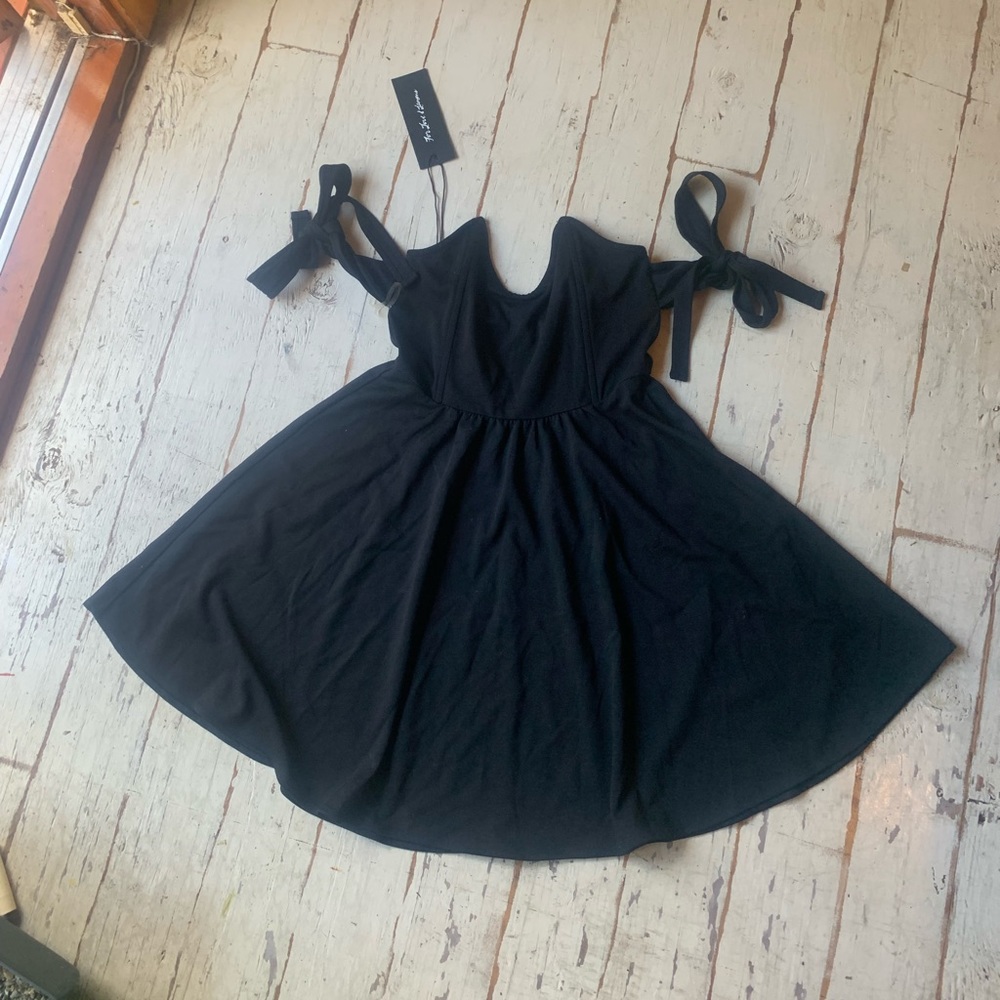 For love and lemons dress